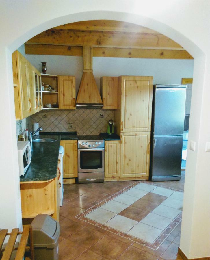 Apartman Pod Kalvariou - Rodinny Dom Banská Štiavnica Exterior foto